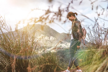 Die Kunst des Slow Hiking: Wie Achtsamkeit beim Gehen Körper und Geist stärkt