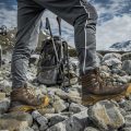 Outdoor-Jacken und Hosen für kleine Wanderfreunde: Worauf Eltern beim Kauf achten sollten