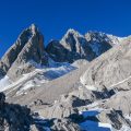 Vollmondwanderungen in den Alpen: Planung, Ausrüstung und kulturelle Bräuche