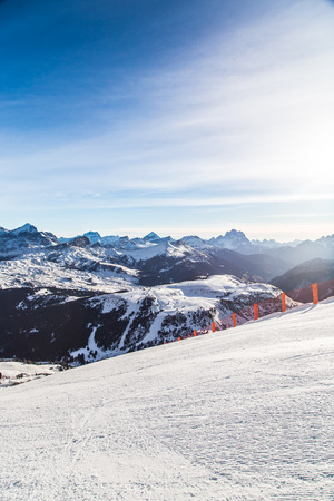 Schritt-für-Schritt-Anleitung zur Organisation einer Hüttenwanderung in den Alpen