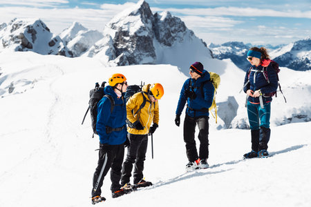Alpenhütten-Kultur: Übernachten, Essen und Traditionen erleben