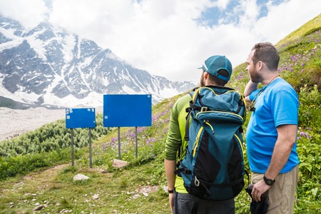Checkliste vor jeder Tour: Systematische Packvorbereitung für Tages- und Wochentrips