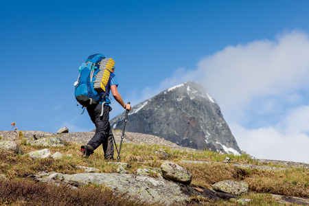 Alte Pfade und historische Markierungen: Regionale Besonderheiten deutscher Wanderwege