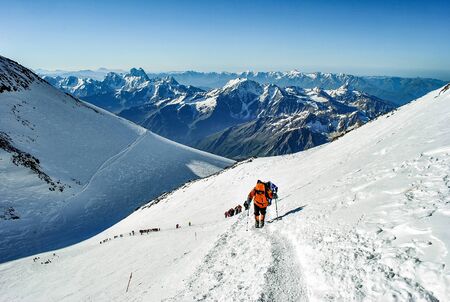Fallbeispiele aus der Praxis: Lernerfahrungen aus realen alpinen Notfällen